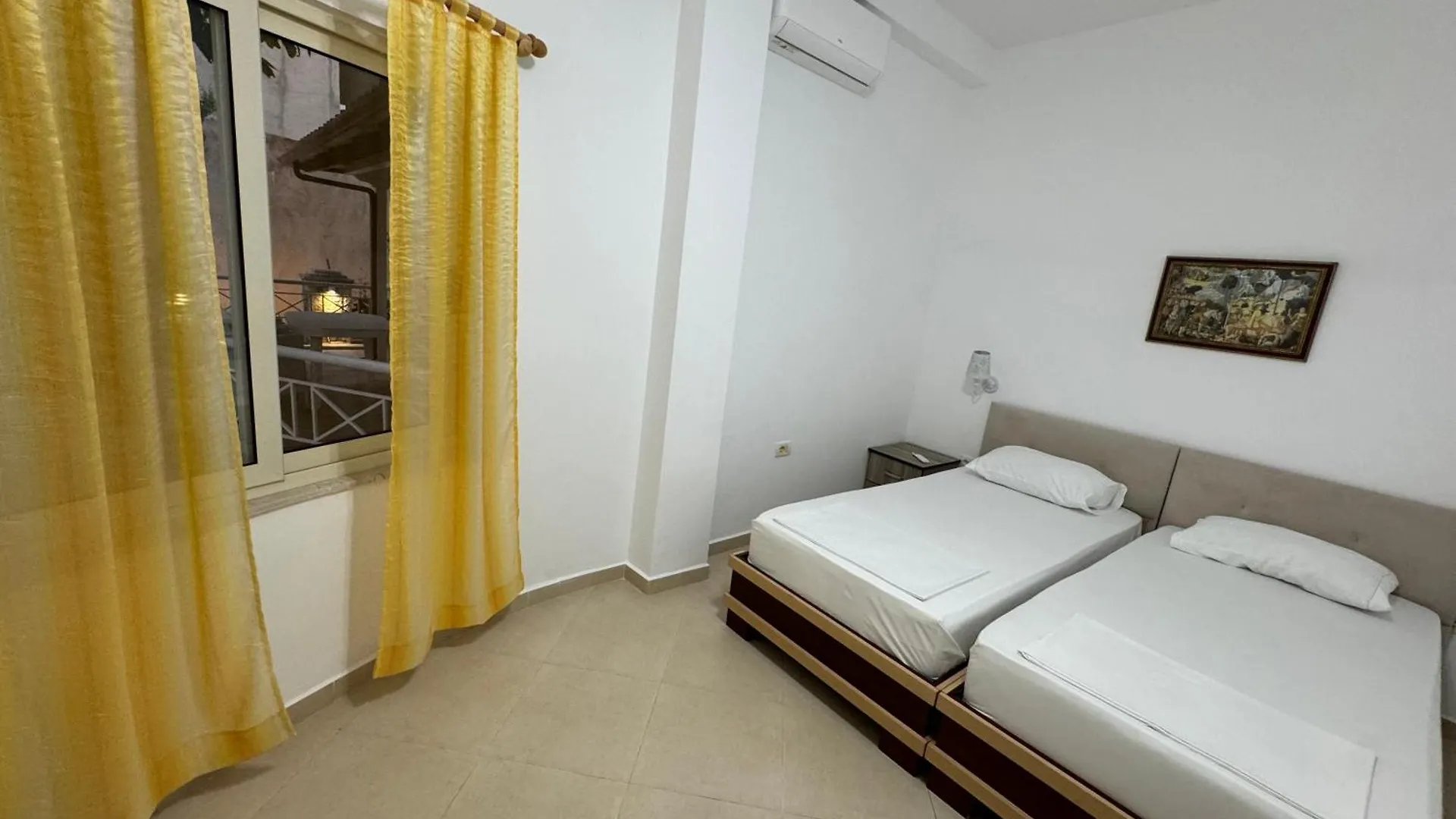 A&B Apartments Sarande 0*,